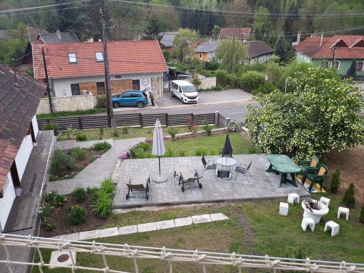 Zempleni Pitvaros Piheno Telkibánya 外观 照片