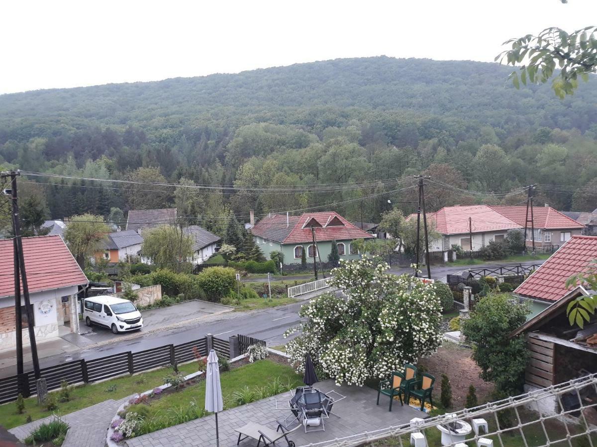 Zempleni Pitvaros Piheno Telkibánya 外观 照片