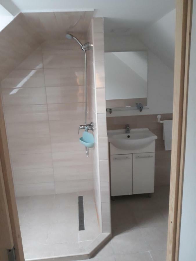 Zempleni Pitvaros Piheno Telkibánya 外观 照片